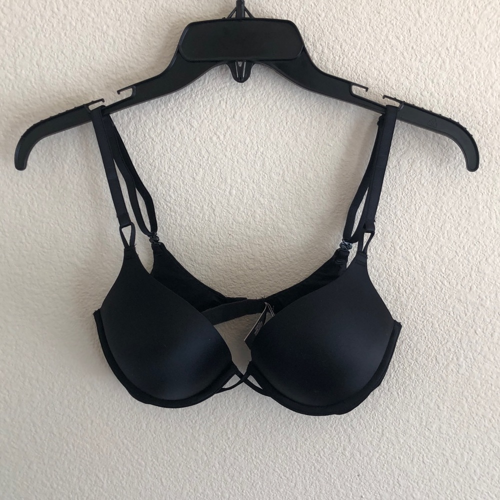 Victoria’s Secret Plunge Push-up Bra